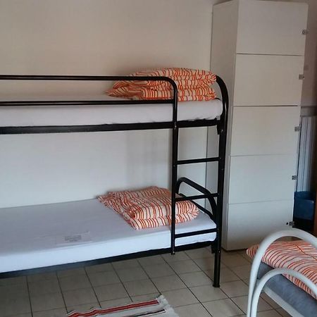 Hostel Easy פיזה מראה חיצוני תמונה