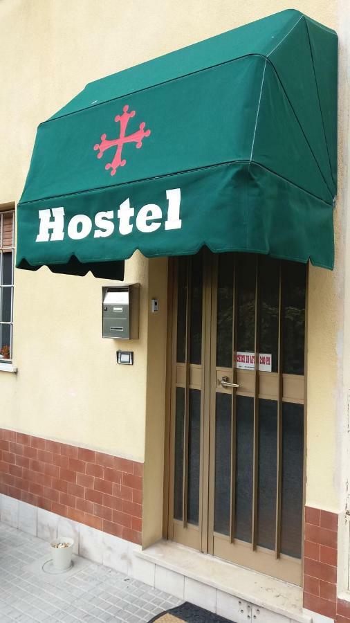 Hostel Easy פיזה מראה חיצוני תמונה