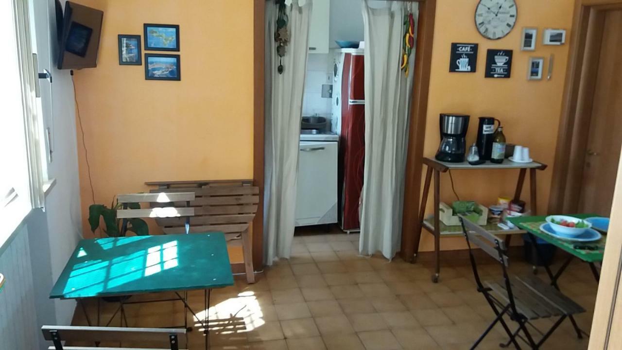 Hostel Easy פיזה מראה חיצוני תמונה